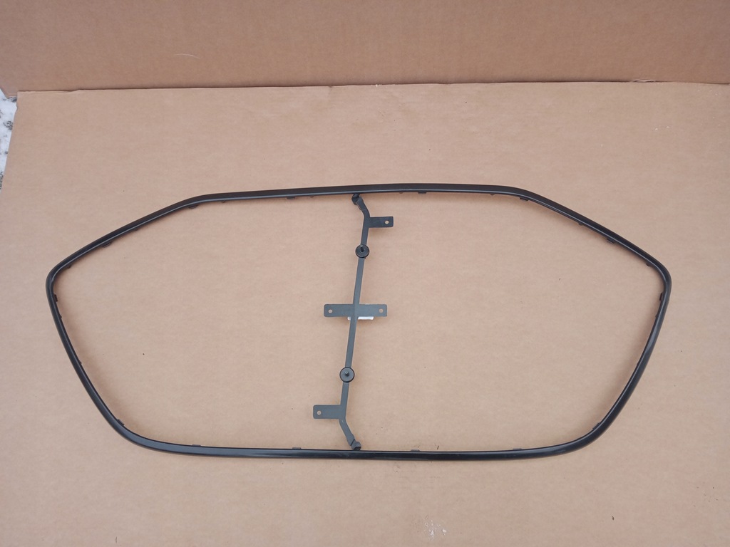 фото №1, Hyundai ix20 lift рамка решітка бампера перед 2014