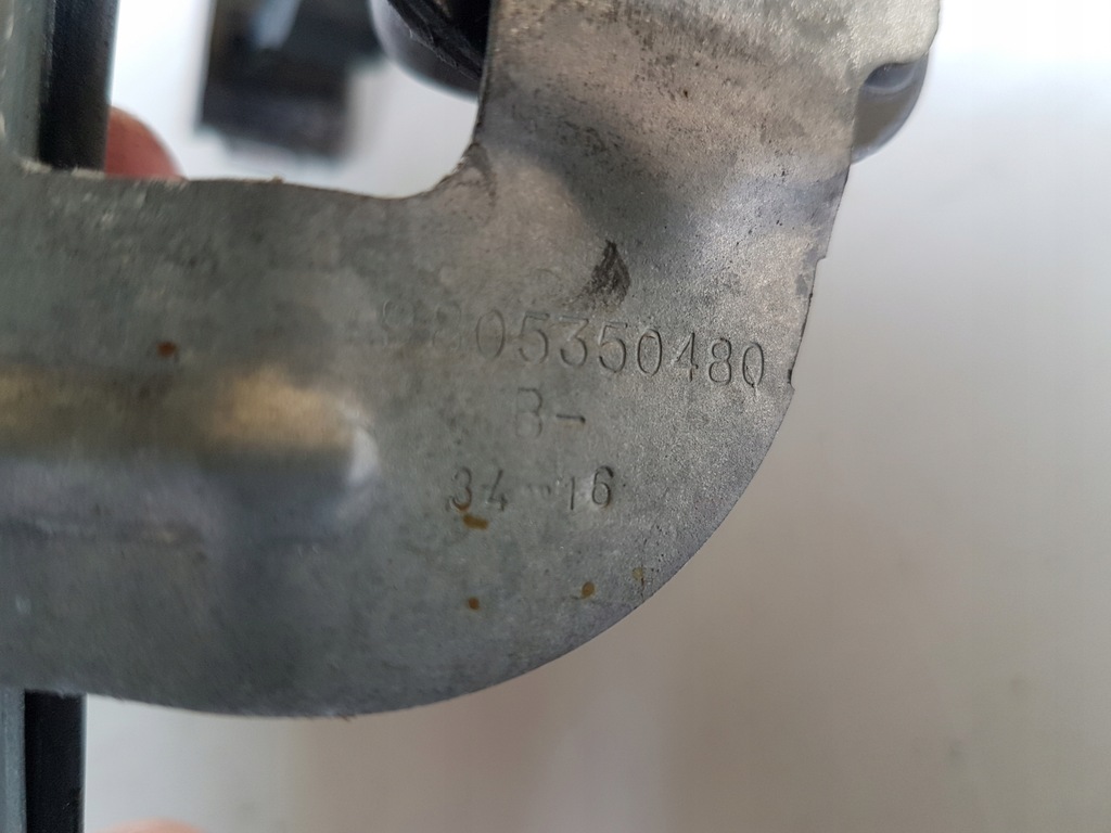 фото №5, Обмежувач двері лівий задня - peugeot 208 2008