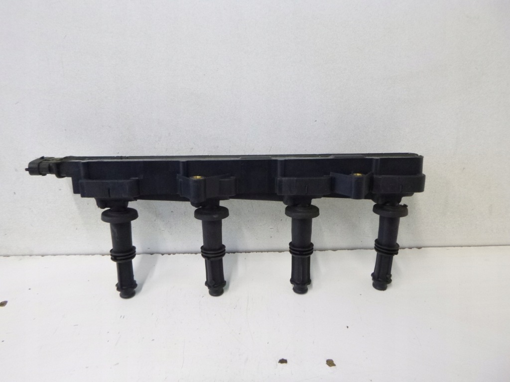 фото №1, Катушка зажигания opel signum 2.2 0221503469 2003