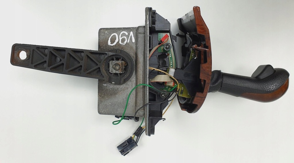 фото №1, Выборщик переключения передач volvo v90 i 3.0 r6