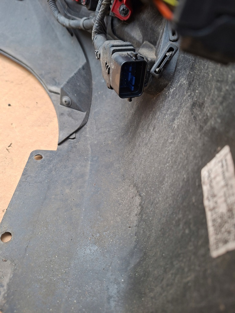 фото №11, Бампер задняя hyundai tucson iv 20-24r yg7 6 pdc kompletny