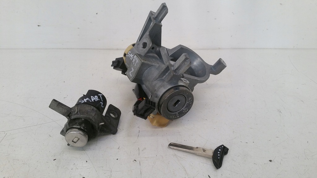 фото №1, Замок запалювання вкладка mr955230 smart forfour