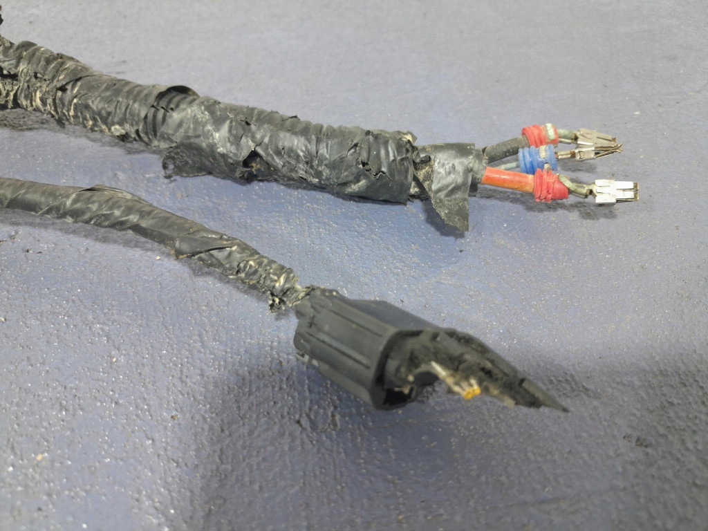 фото №5, Hyundai i20 iii 20- 1.0 t-gdi g3le 100 km жгут электропроводка отсек двигателя