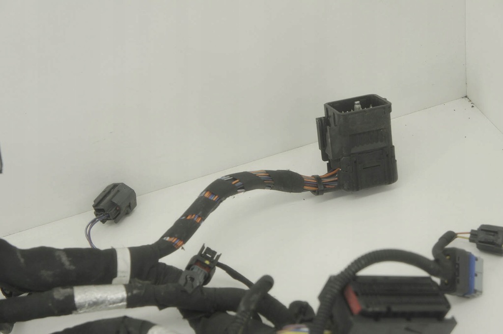 фото №8, Fc610 jaguar xj x351 3.0d джгут двигуна