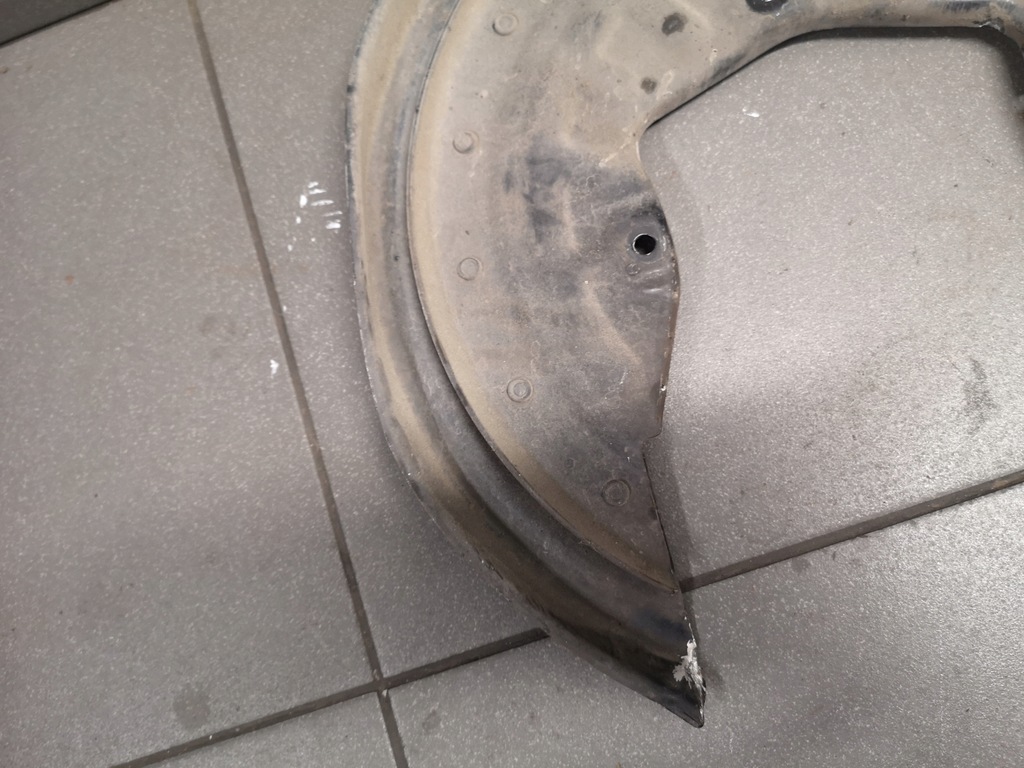 фото №8, Защита диск правый задняя vw phaeton 3d0615612c