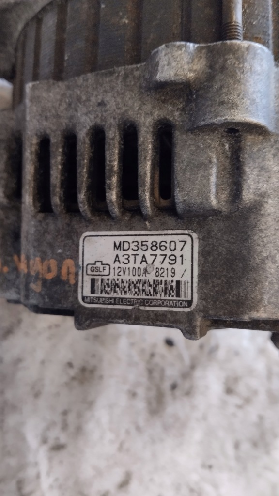 фото №3, Генератор mitsubishi space runner space wagon 2.4 gdi md358607