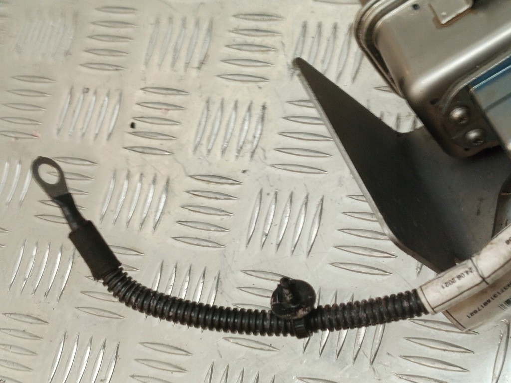 фото №13, Fiat оригинальный номер 68400740ad 500e радиатор аккумулятора аккумулятор