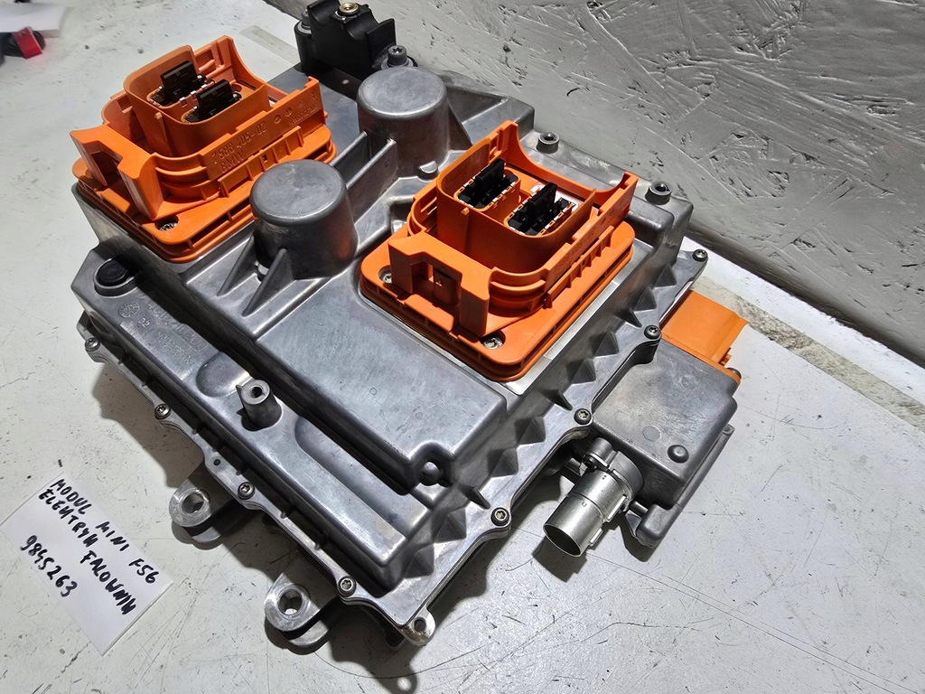 фото №12, Mini cooper f56 2022 електрик модуль інвертор інвертор заряджання акумулятор