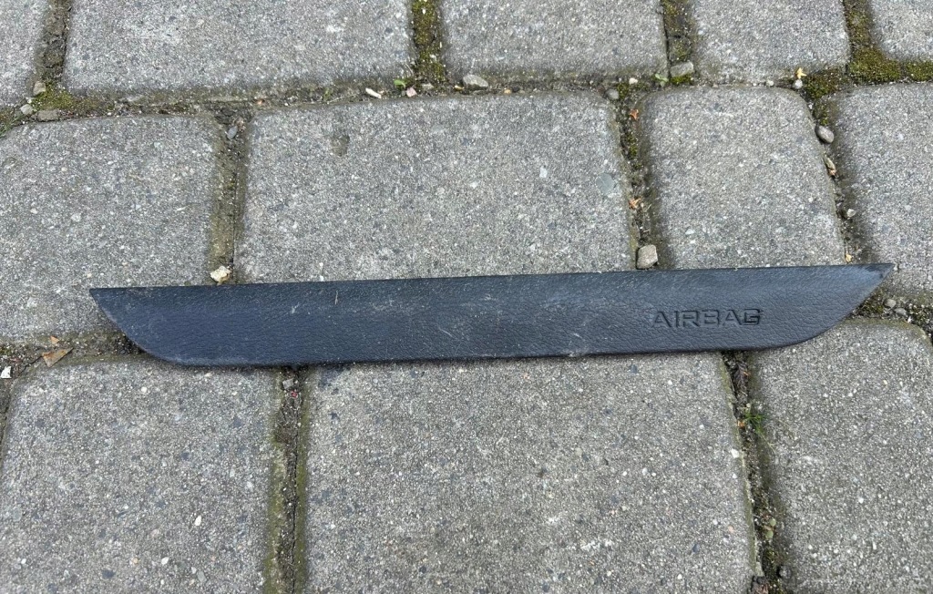 Купити Заглушка молдинг захист пластик подушка безпеки jeep wrangler jl 2018+