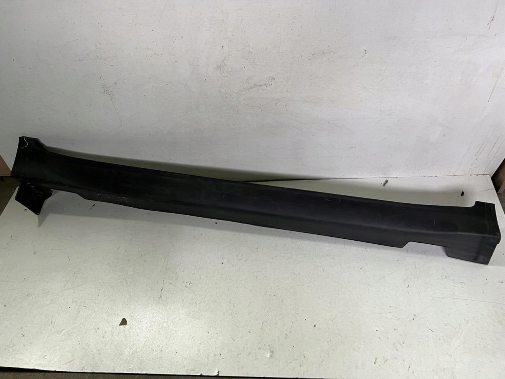 фото №1, Молдинг порог правая kia sportage iv 4 15-