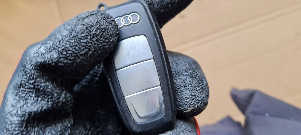 фото №15, A6 c8 4k ключ pilot 4n0959754cq a7 4k