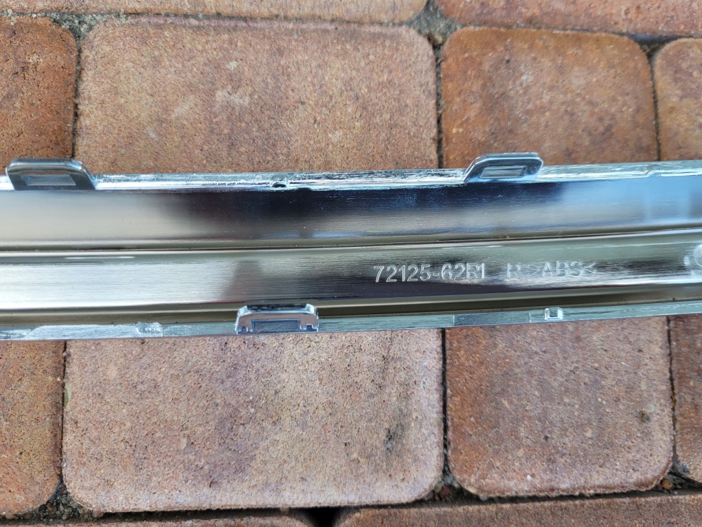 фото №4, Suzuki ignis iii 3 хром решётка молдинг решётка радиатора kompl