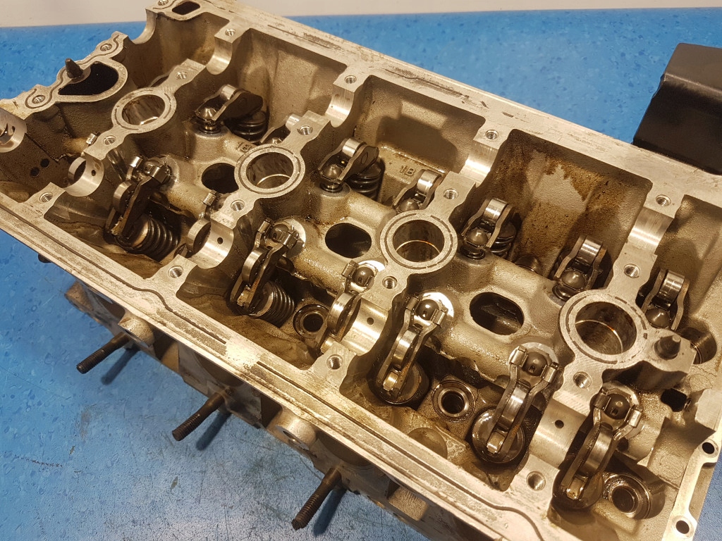 фото №10, Audi a5 8t 2.0 tfsi cdnb головка двигателя 06h103373k