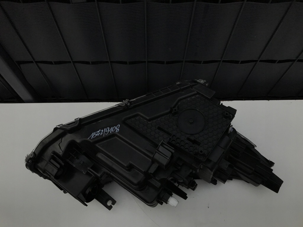 фото №5, Toyota yaris cross левая лампа перед full led 2021-