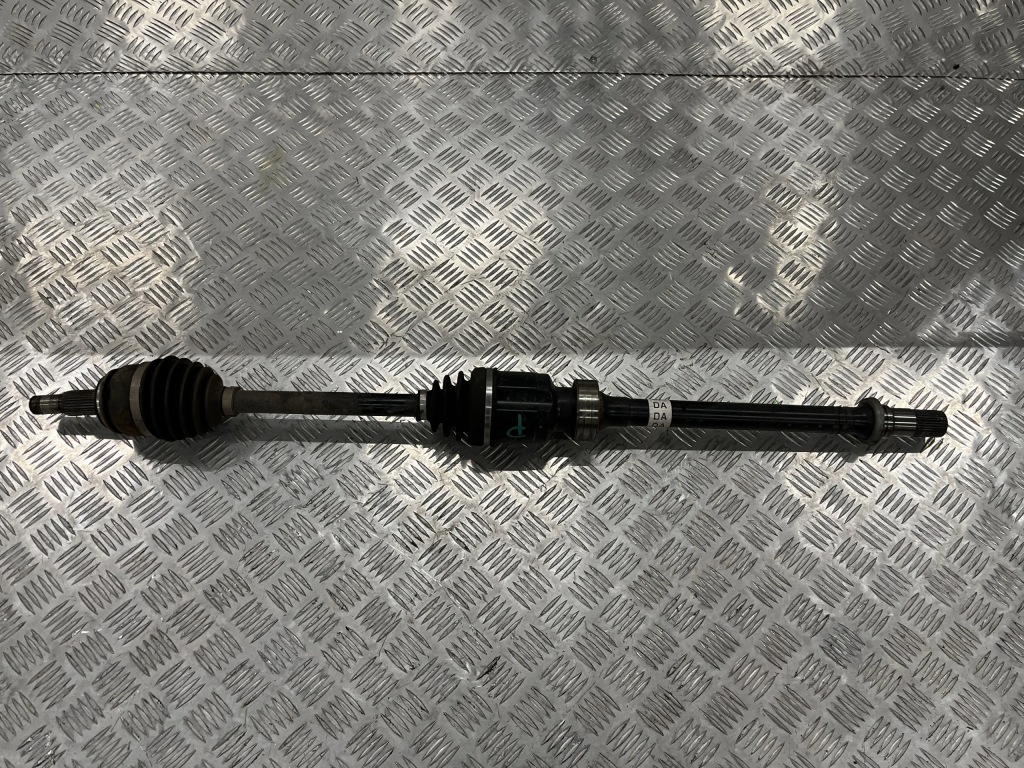 Купити Привідний вал правий довга mazda cx-30 dm 19- 2.0 b