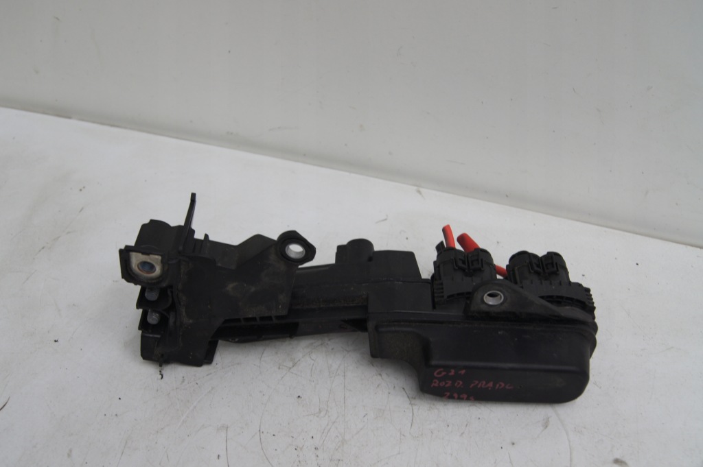 Купити Розподільник струму коробка запобіжників 8736428 bmw g20 g21 g30