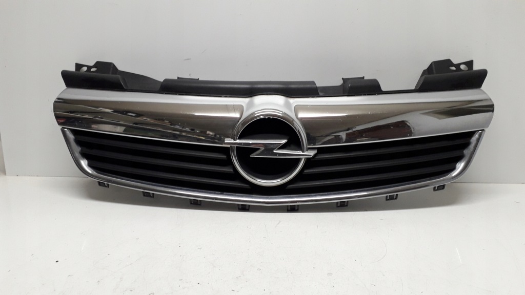 фото №1, Opel zafira b 05- решітка радіатора решітка радіатора решітка радіатора 13157590