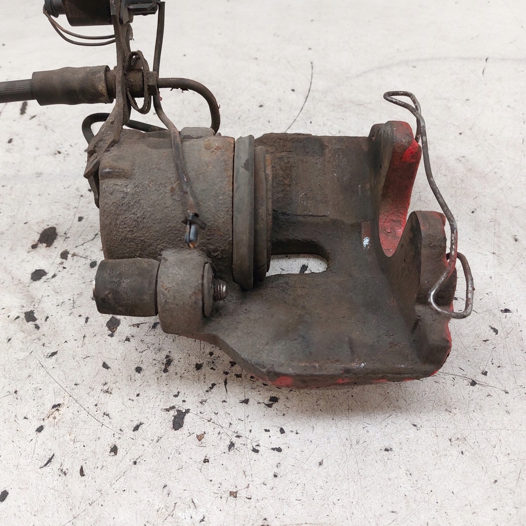 фото №6, Audi a6 c5 c6 passat b5 суппорт тормозной левый перед ate