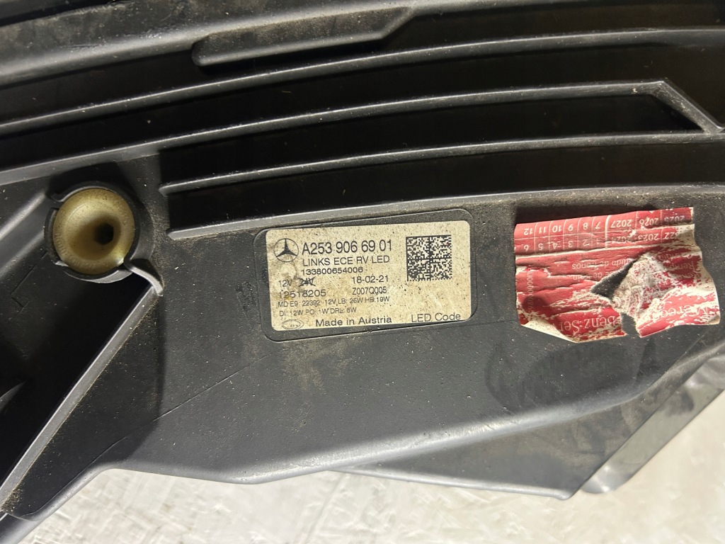 Mercedes glc w253 рестайлінг  фара ліва full led Доставка