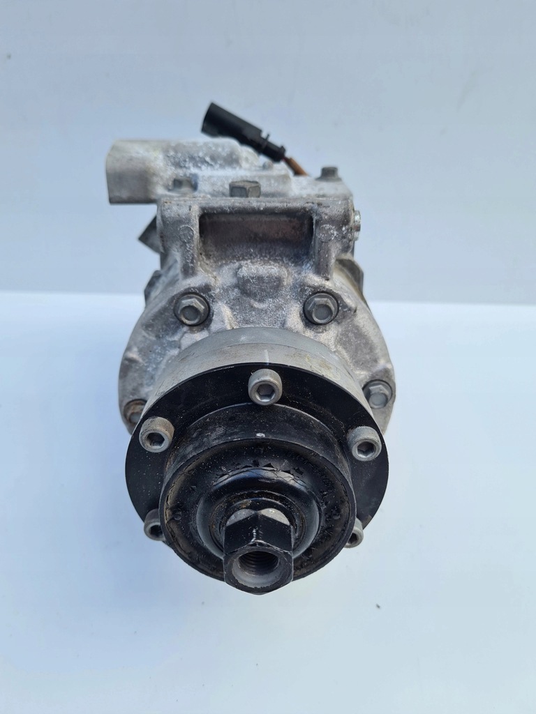 фото №3, Audi r8 компрессор кондиционера 4s0816803b