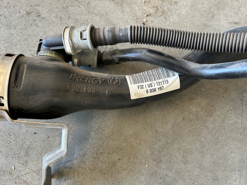 фото №2, Bmw 4 f32 xdrive 2.0 m набір труба заливної пального