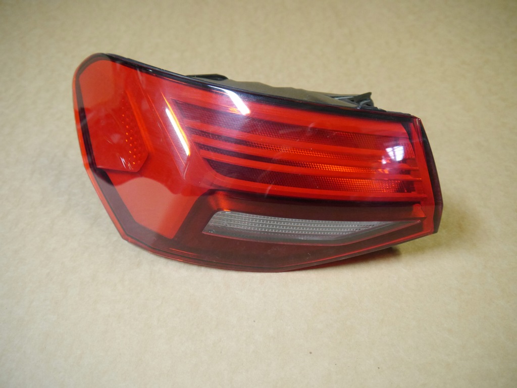 фото №1, Audi a3 8y лампа задняя led 8y0945069
