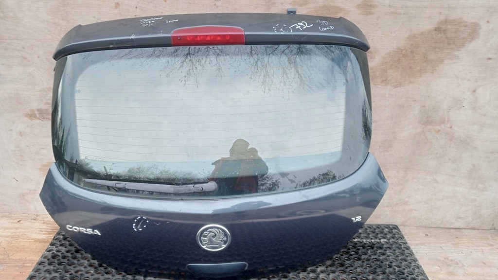 фото №1, Opel corsa d hb 3d кришка багажника задня z168