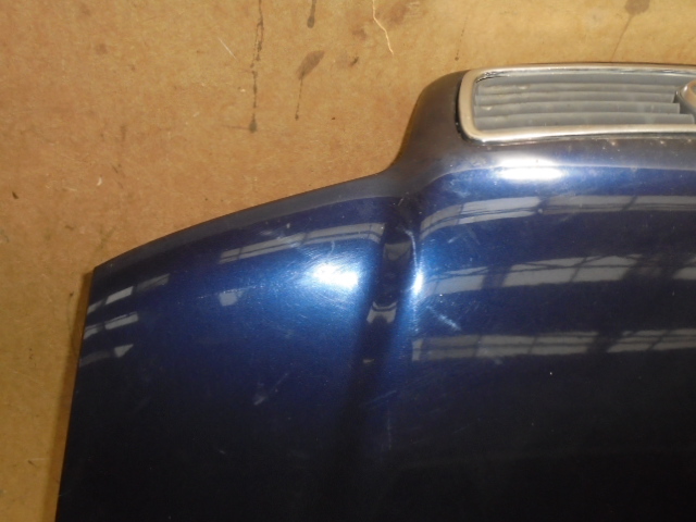 Audi a4 b5 94-99 кришка двигуна капот решітка радіатора Оригінал