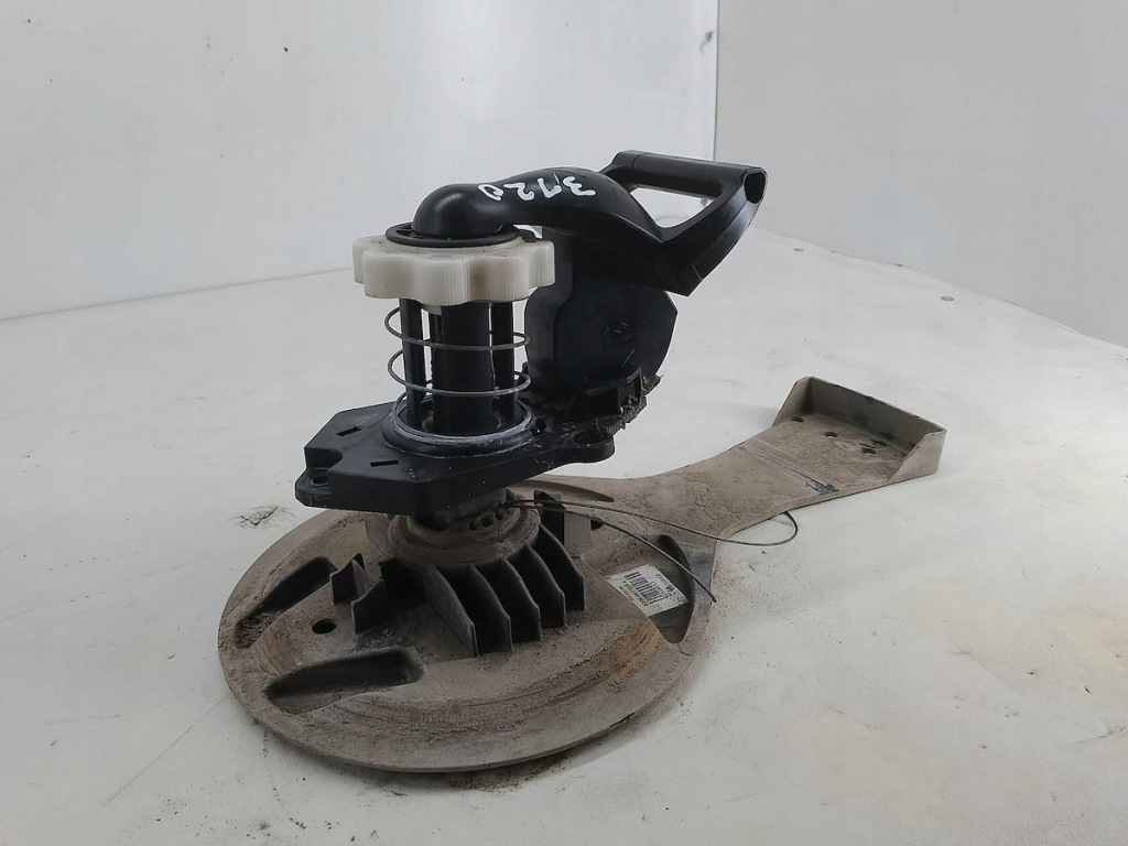 фото №9, Підйомник кронштейн колеса запасного clio iii fl 8200269378 8200601401