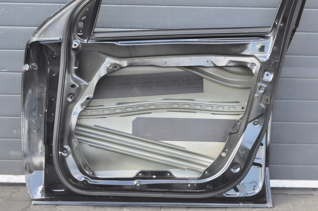 фото №11, Mercedes glc x253 дверь правый перед 197