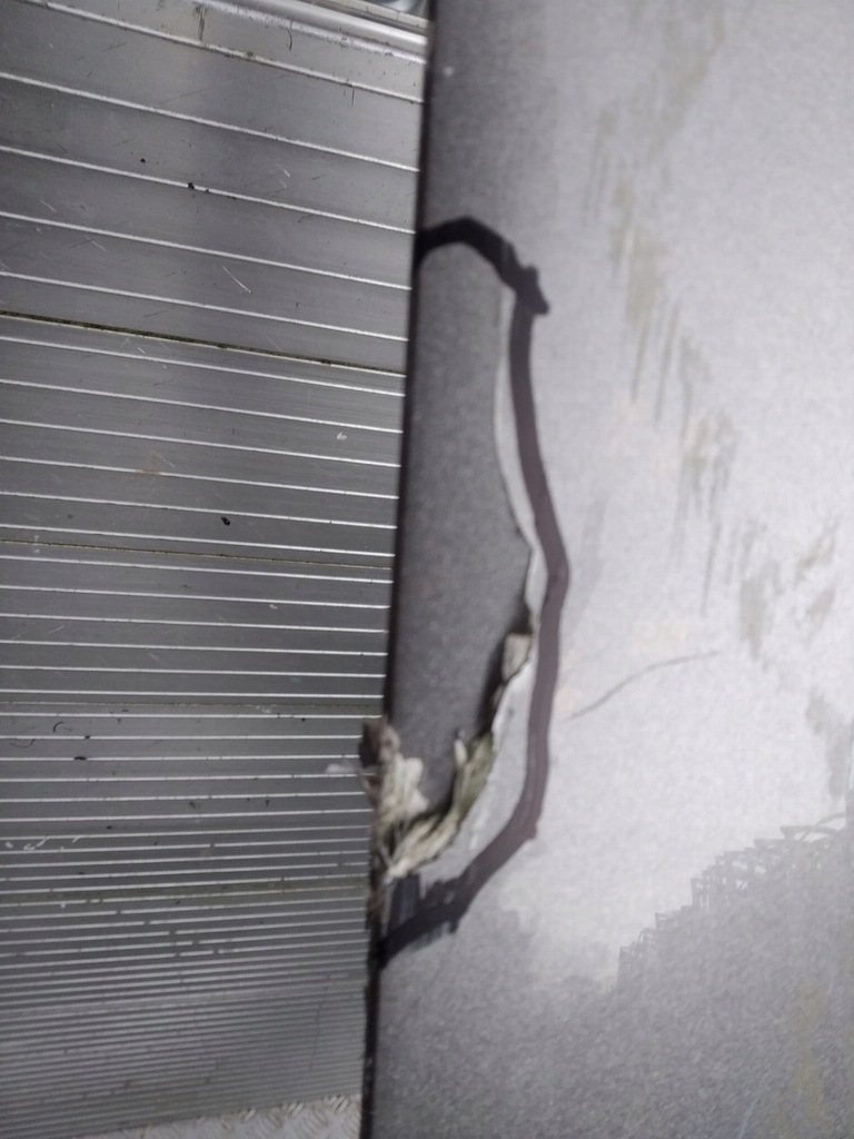 фото №6, F343 лівий крила aston martin rapide 2010-