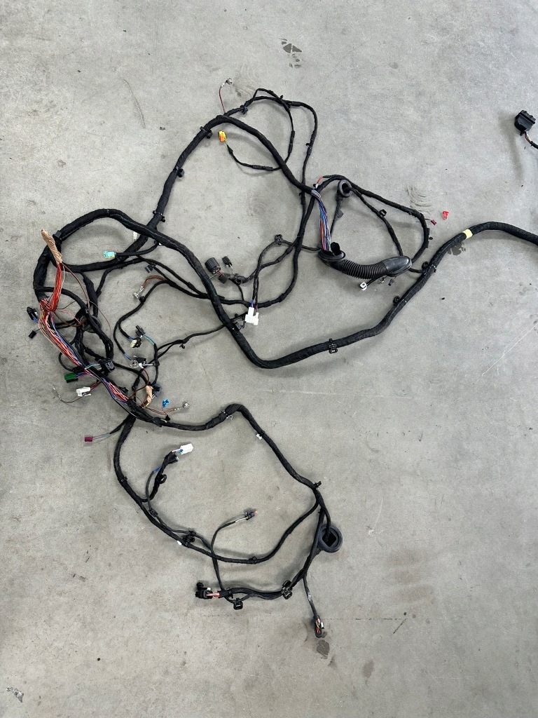 Електропроводка автомобіля, джгут автомобіля mercedes eqa w243, h243 eqa300 4matic Київ