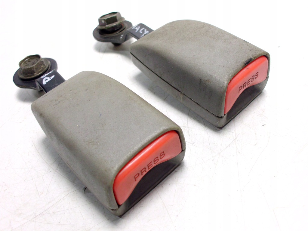 фото №1, Mazda premacy клипса защёлка сиденье перед lewy/p