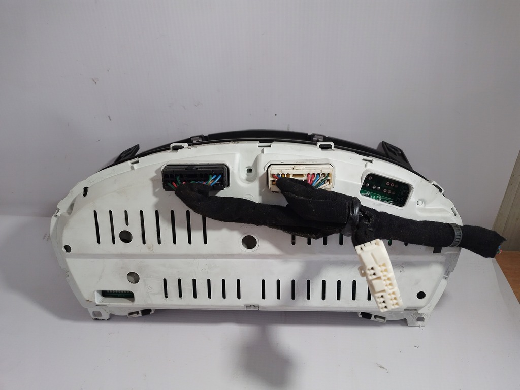 фото №6, Счетчик hyundai tucson i поцарапанный стекло 940132e420 200543600h all/w/4