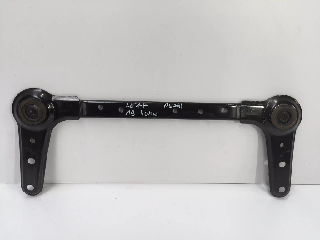 фото №1, Nissan leaf ii 2 2019 pas перед балка усилитель