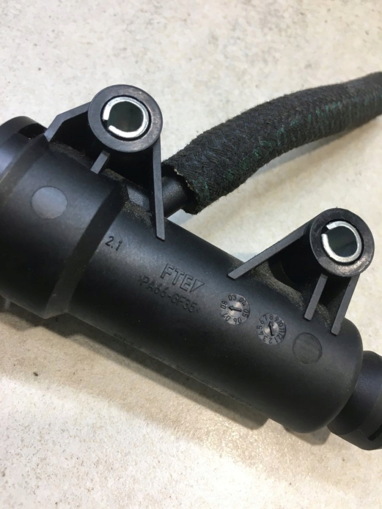 фото №6, Помпа сцепления bmw 3 e91 fl 318 i 6773570