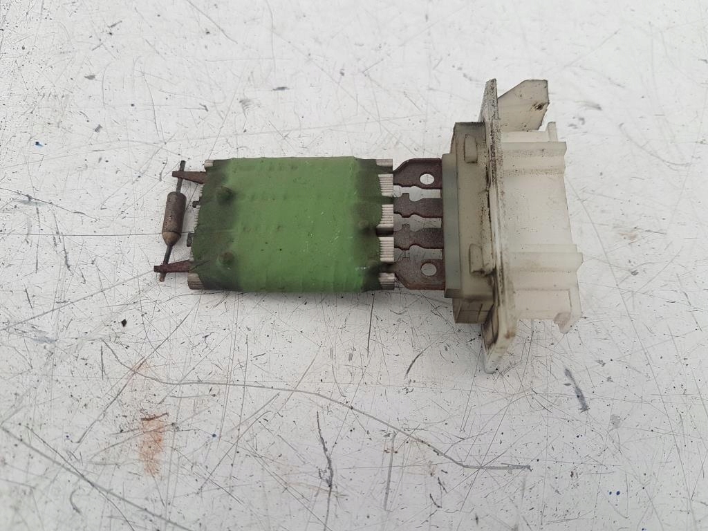 фото №1, Резистор резистор вентилятор vw golf v 1.4 fsi