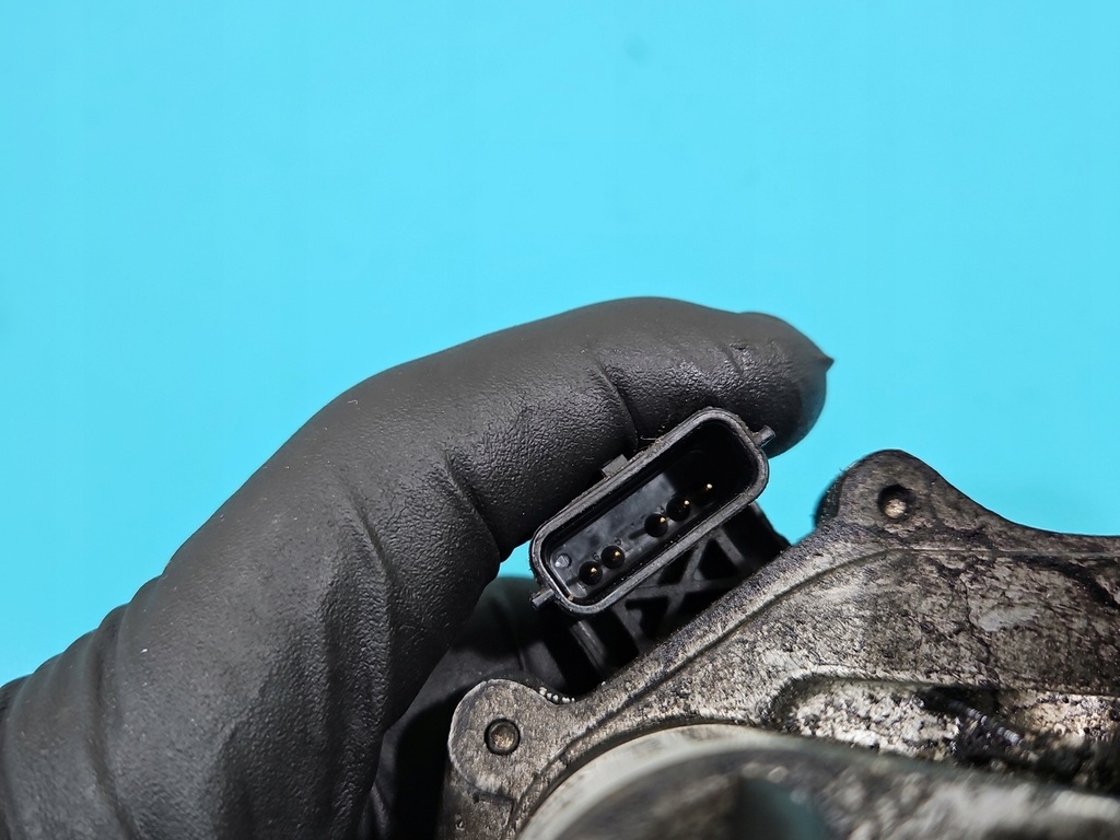 фото №8, Дроссельная заслонка renault master iii 10-19 8200987453 2.3 dci