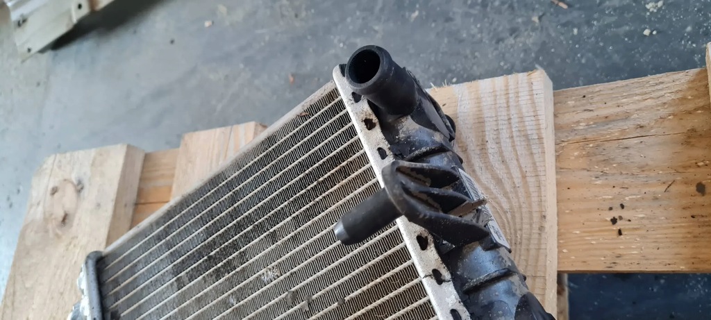 фото №7, S6 c7 4g a6 lift радиатор wody дополнительная жидкость 4.0 tfsi 4g0121212 s7 4g