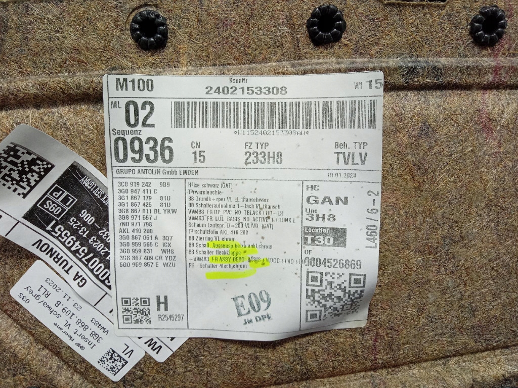 Vw arteon рестайлінг  20- оббивка дверей перед ліва 3g8868109b Зі Шроту