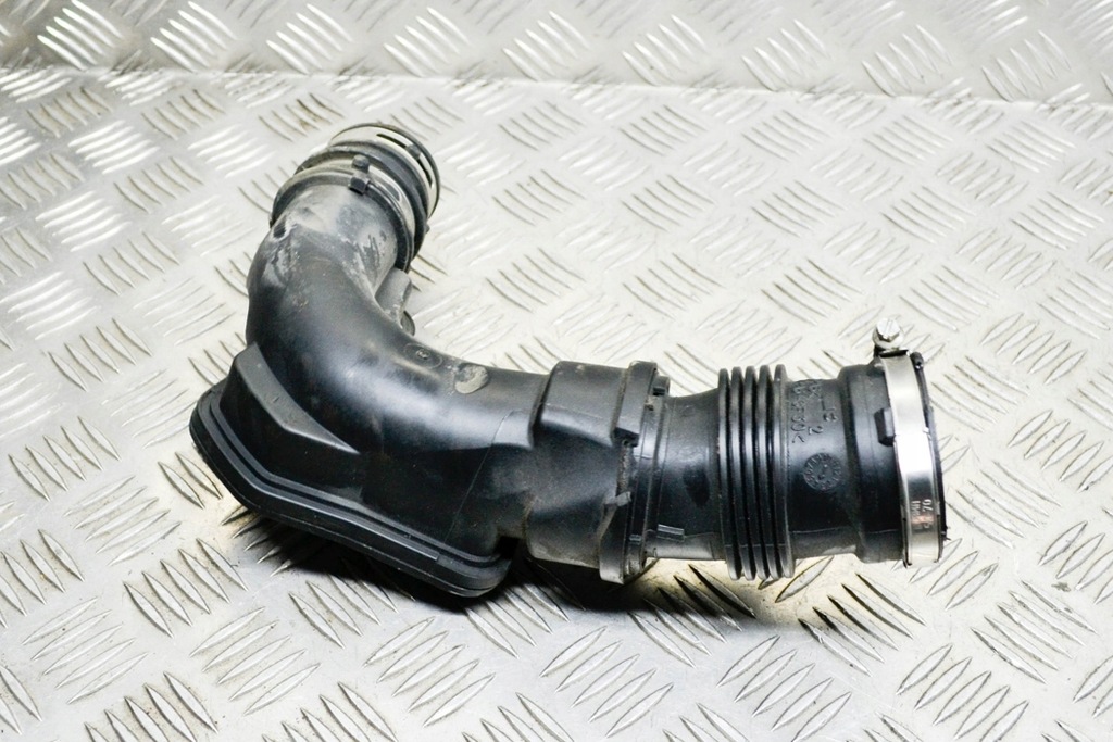 фото №5, Ford tourneo courier kombi 1.00 бензин 74kw труба впускний pa6gf30 2015