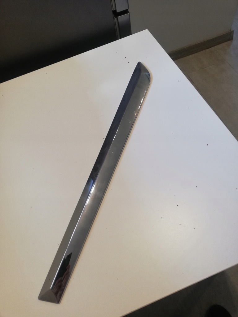 фото №1, Toyota corolla e16 e18 13-19 молдинг левая задняя