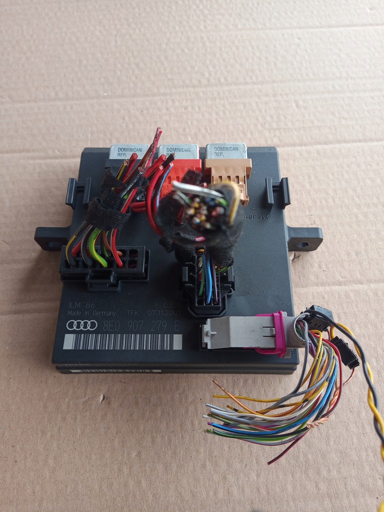 фото №1, Audi a4 b6 модуль блок управления света 8e0907279e
