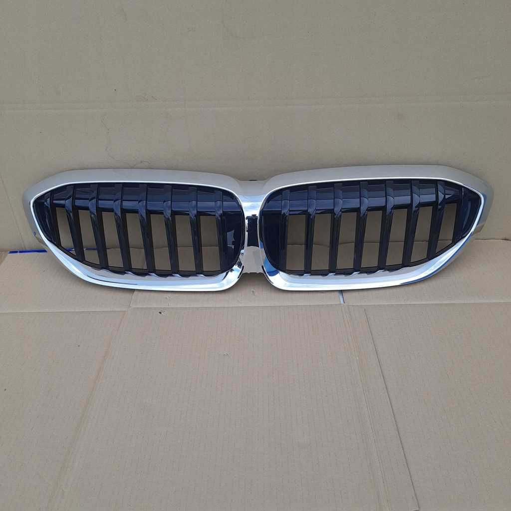 фото №1, Решётка радиатора решётка радиатора bmw 3 g20 g21 демонтаж