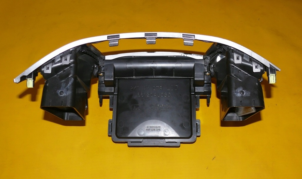 фото №3, Консоль середня рамка радіо subaru legacy v 5