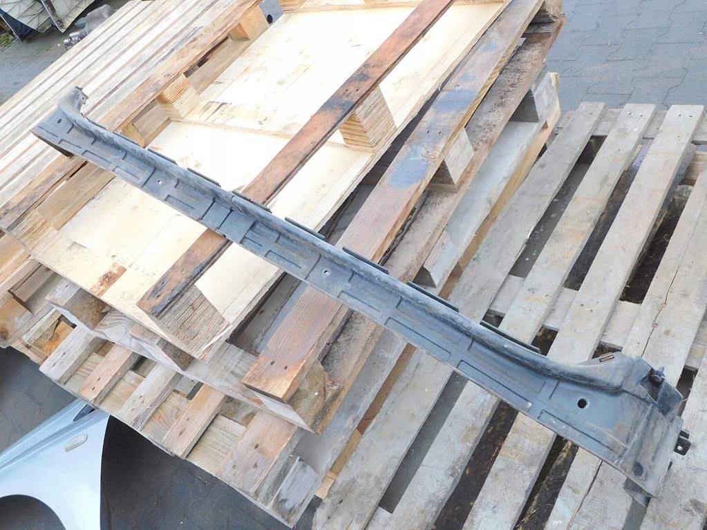 фото №10, Fiat grande punto 1.2 2005r 3d напрямна бампера задня