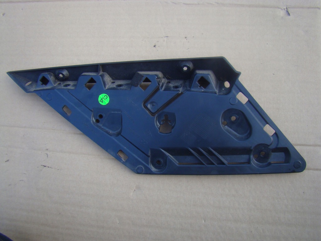 фото №1, Renault megane iv кронштейн напрямна накладки правої