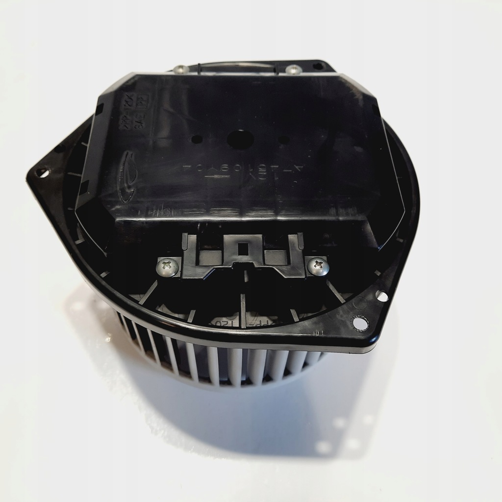 фото №1, Infiniti fx37 ii s51 вентилятор вентилятор обдув