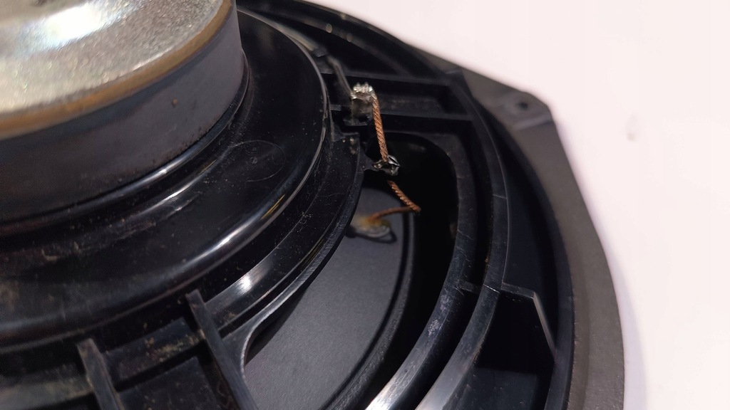 фото №9, Динамик дверь передних chevrolet corvette c6 2005-2013-