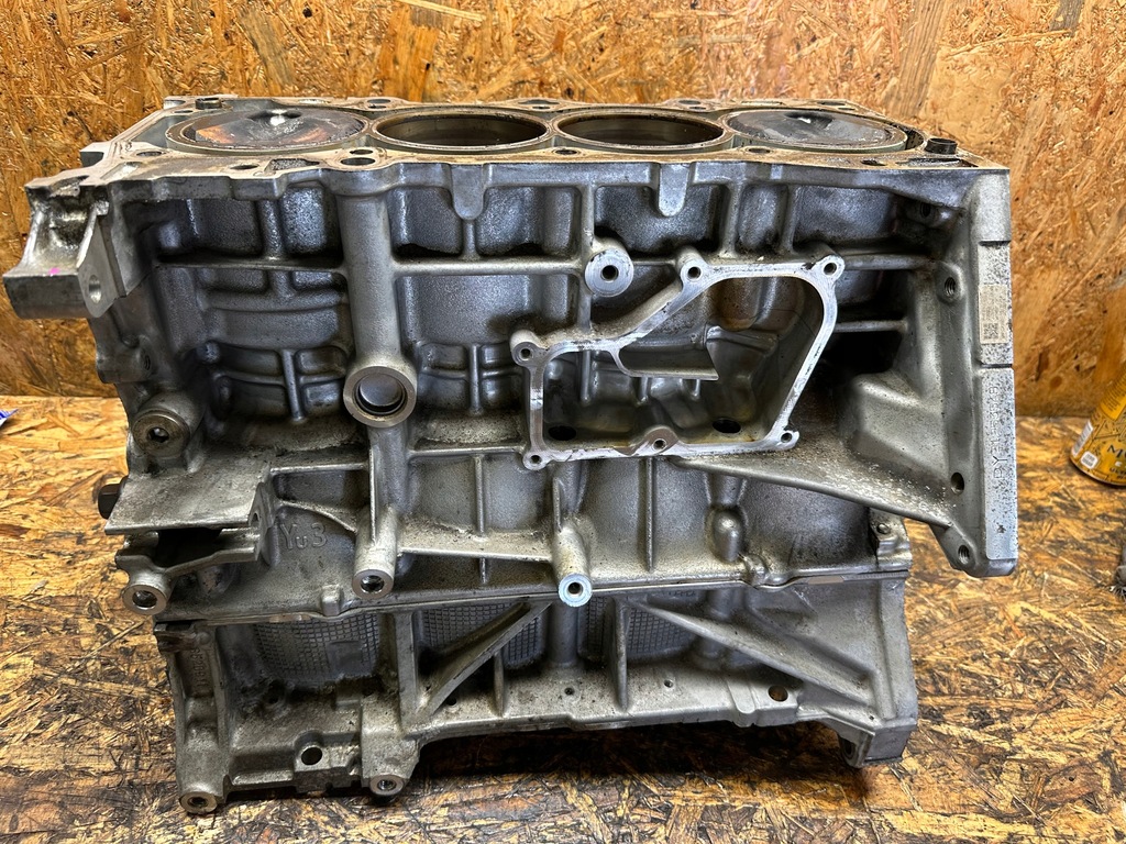 фото №8, Блок двигуна dół wał поршні mazda 2.5 turbo py